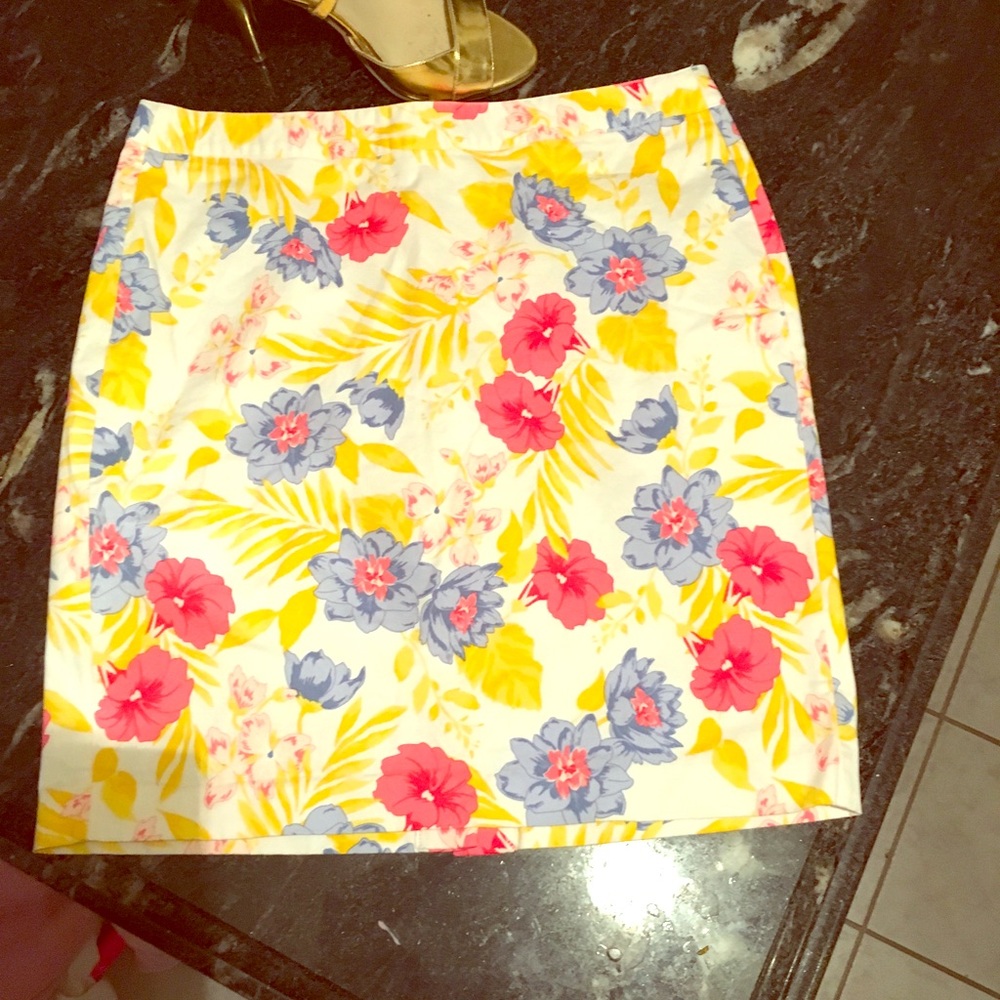 ❤️Springtime skirt